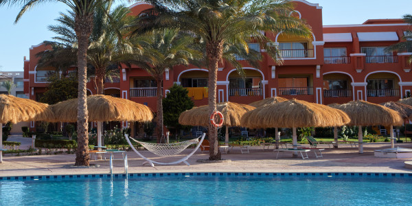 Proyectos Construcción de Piscinas en Sabadell · Piscinas para Comunidades Vecinos / Propietarios